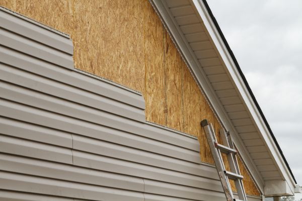 Loose Siding Replacement in Poway