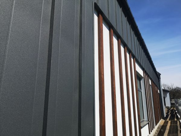 Cost of Metal Cladding Replacement in Poway