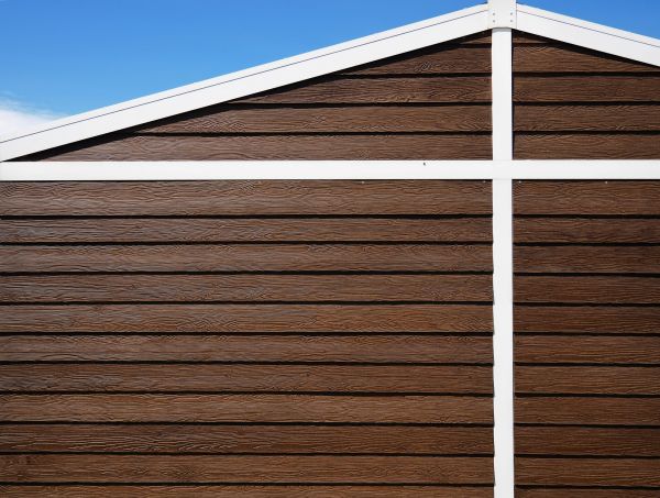 Cost of Hardwood Siding Installation in Poway