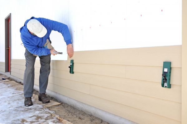 Cost of Fiber Cement Installation in Poway